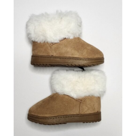 Thereabouts Girls Lil Kaylee Flat Heel Toddler Winter Boots - Picture 2 of 9